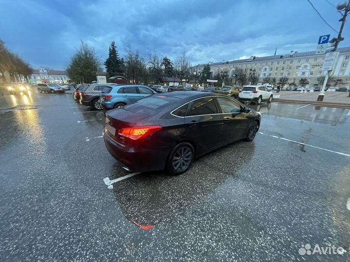 Hyundai i40 2.0 МТ, 2013, 170 000 км