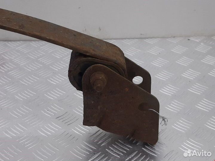 Рессора задняя для Chrysler Voyager 3 04684716