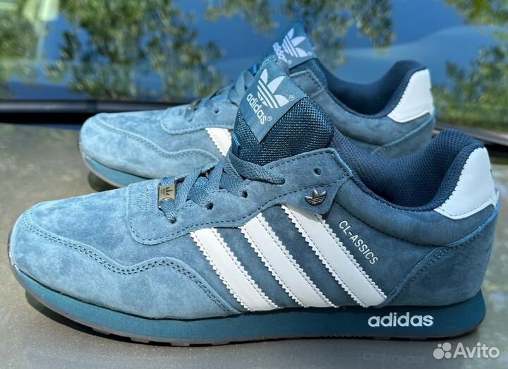 Кроссовки adidas
