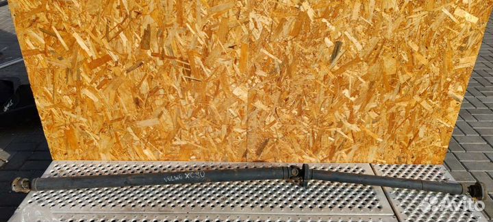 Карданный вал Volvo XC90 1 2008