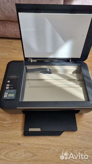 Принтер HP Deskjet Ink Advantage 2520hc