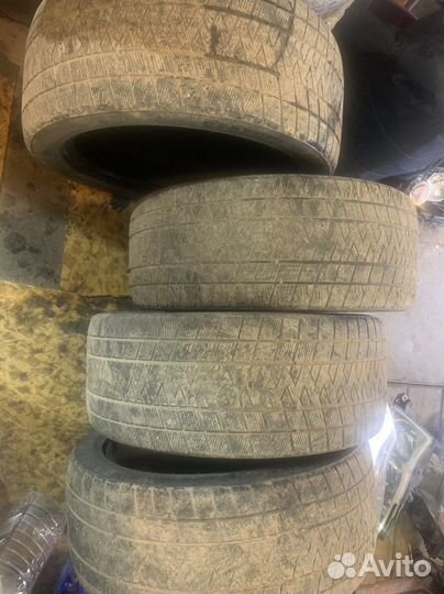 Gripmax Stature M/S 275/40 R20