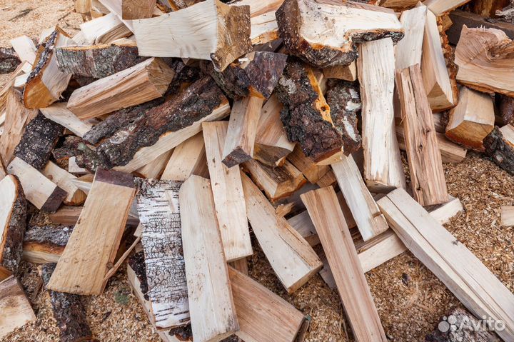 Дрова березовые навалом