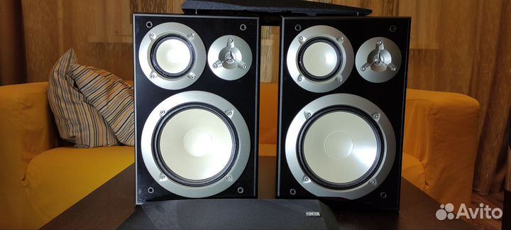 Колонки Yamaha NS-6490