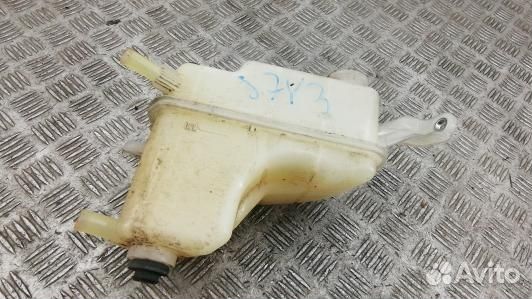 Бачок расширительный toyota avensis T27 (87Y03NP01