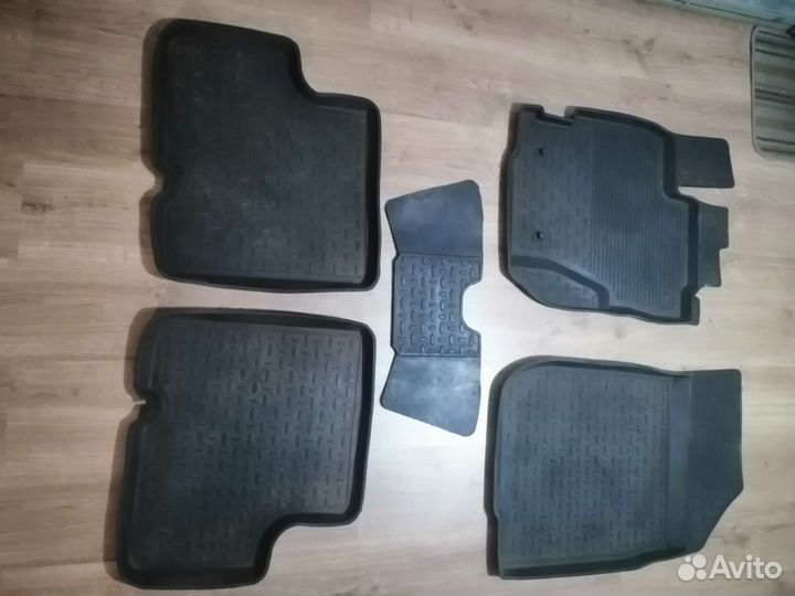 Коврики в салон автомобиля Рено Дастер