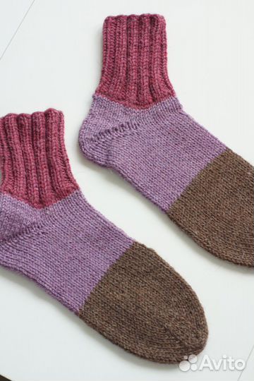 Носки женские вязаные, ручная работа