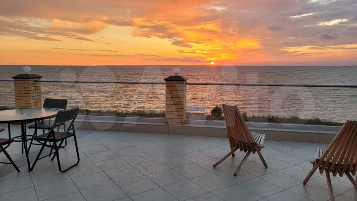 Дом 35 м² на участке 8 сот.