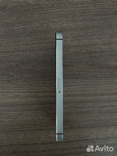 iPhone 5S, 32 ГБ