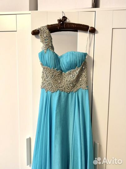 Платье вечернее Sheri hill