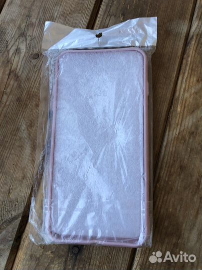 Чехол на iPhone 7