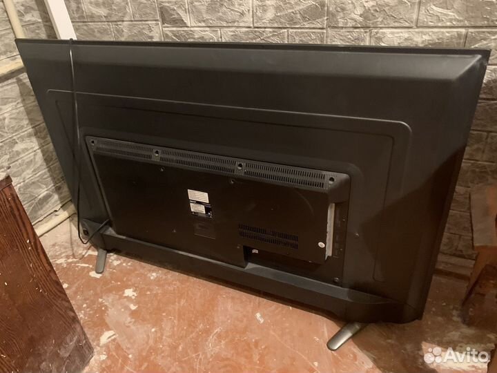 Телевизор Dexp