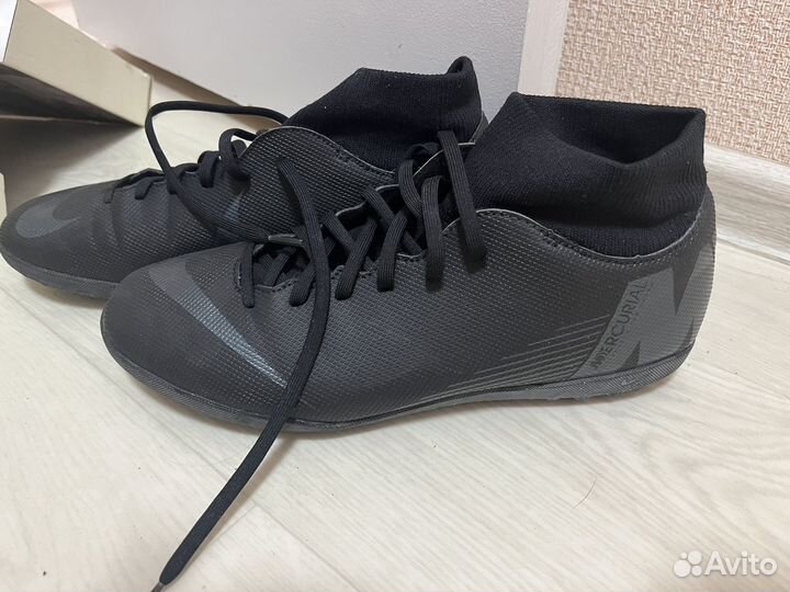 Оригинальные бутсы nike