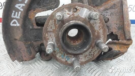 Ступица передняя левая land rover freelander 2 (DE