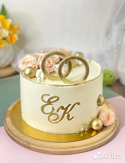 Свадебный торт