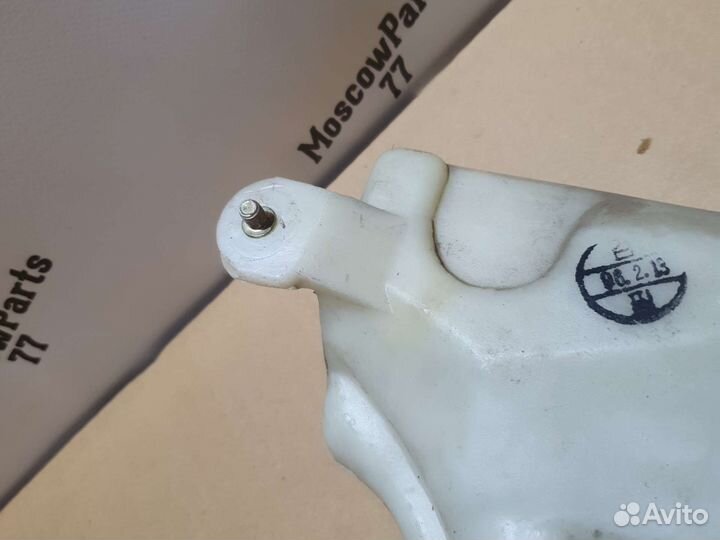 Бачок омывателя заднего стекла Kia Sportage 1