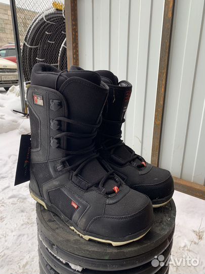 Сноубордические ботинки