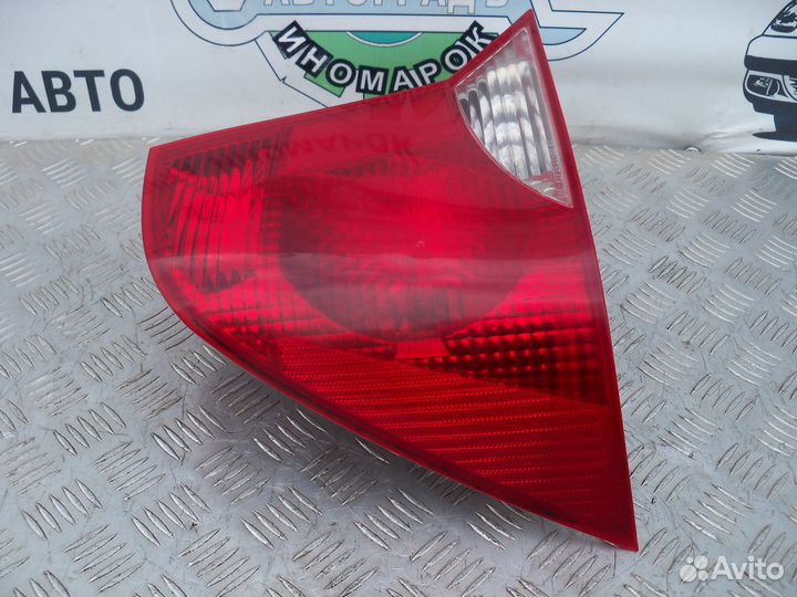 Фонарь задний левый Ford Focus 1 Америка Седан