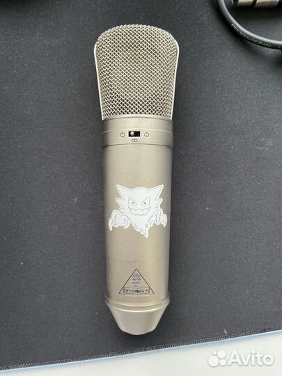 Студийный микрофон Behringer B2 Pro