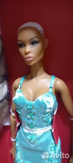 Зури от Integrity toys