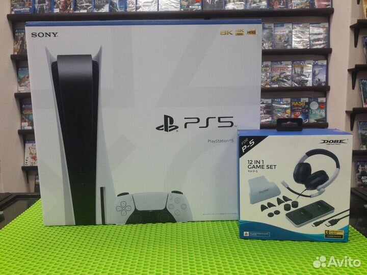 Sony PlayStation 5 + игровой набор 12 в 1