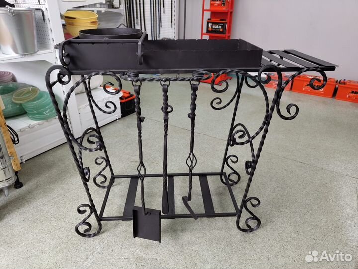 Мангал кованый 700 мм с подказанником