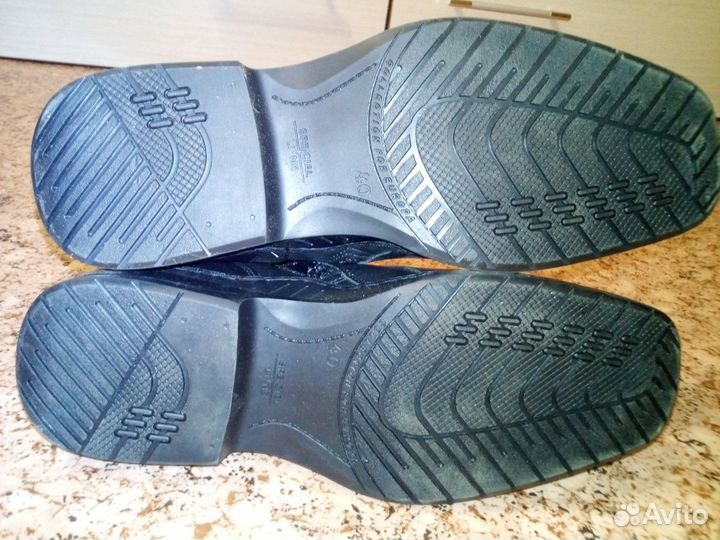 Зимние, новые, уставные ботинки 40 р