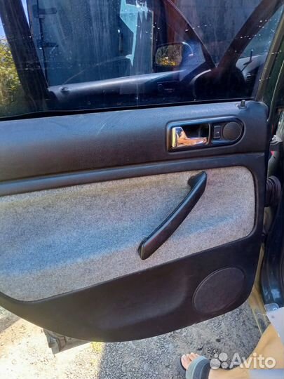 Volkswagen Passat 1.8 МТ, 1998, 153 000 км