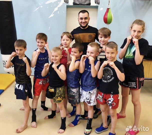 Тренер по тайскому боксу