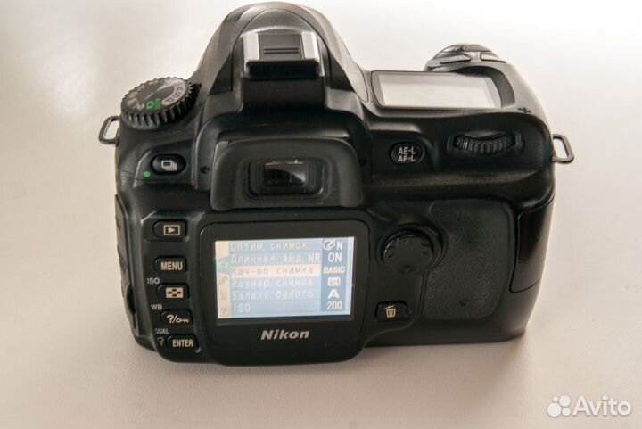 Nikon D50 без объектива