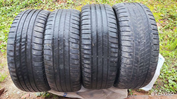 Bridgestone Turanza T005 215/60 R16 95V