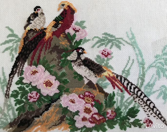 Картина «Фазаны». Вышивка крестиком