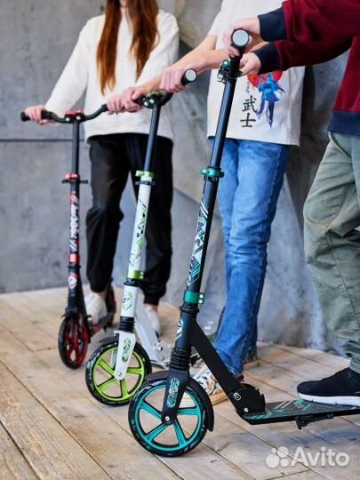Новый городской самокат 200 с амортизатором