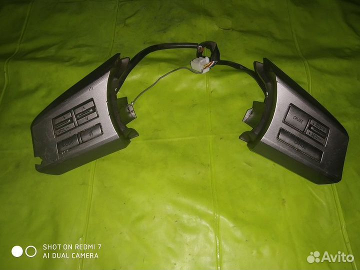 Кнопки в руль Subaru Legacy Outback BM9 BR9 2009г