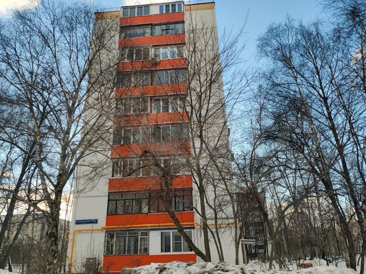 Доля в квартире-студии, 15,8 м², 1/9 эт.