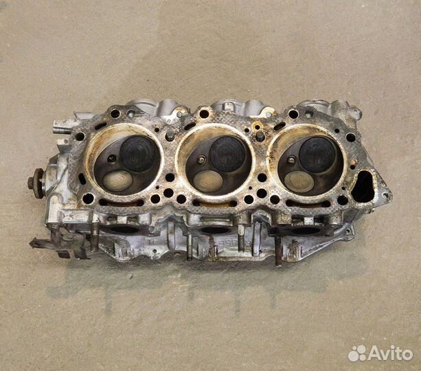 Гбц правая Nissan Maxima J30 VG30