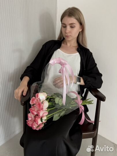 Эксклюзивные букеты роз в прозрачных сумочках. Дос