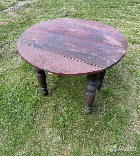Старинный стол
