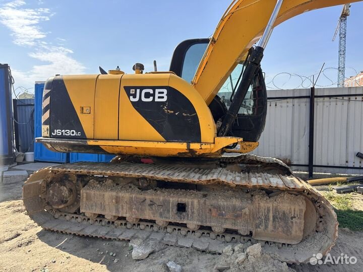 Гусеничный экскаватор JCB JS 130, 2007