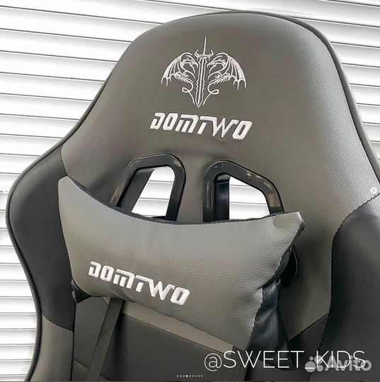 Компьютерное кресло Regal с подставкой под ноги