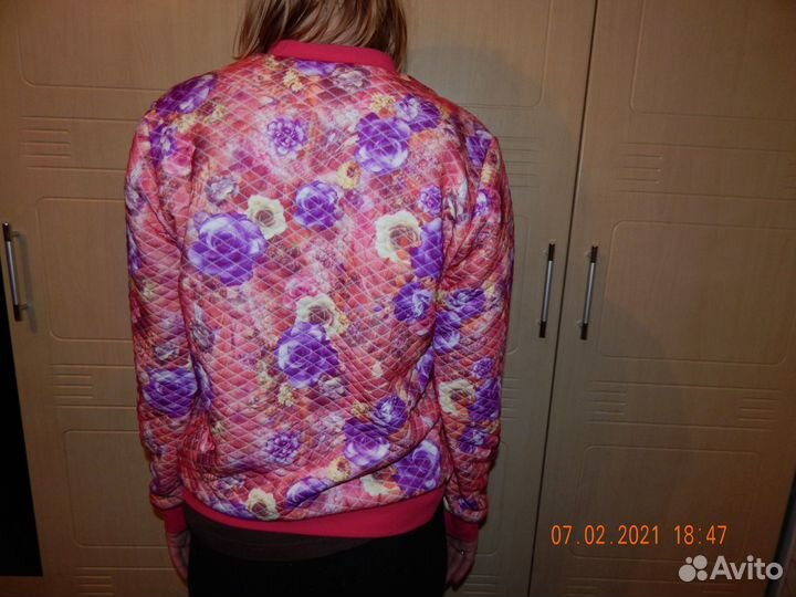 Бомбер женский новый