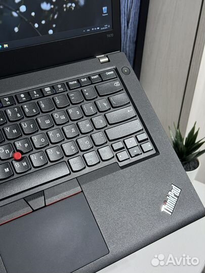 ThinkPad T470 (Core i5, 8/256гб NVMe M2, FHD IPS)