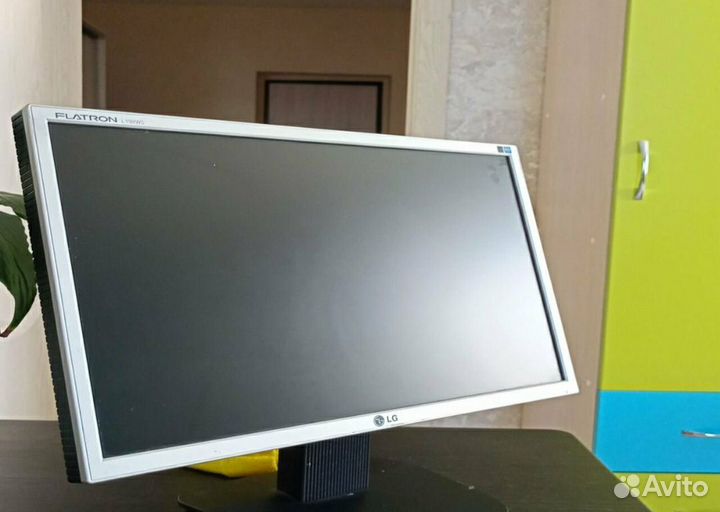 Монитор lg flatron l192ws