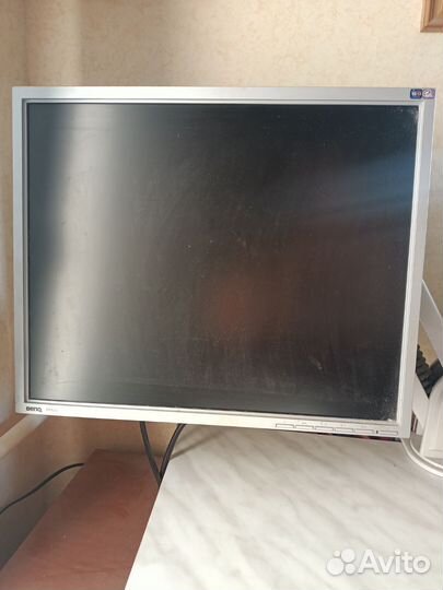 Монитор benq FP93G