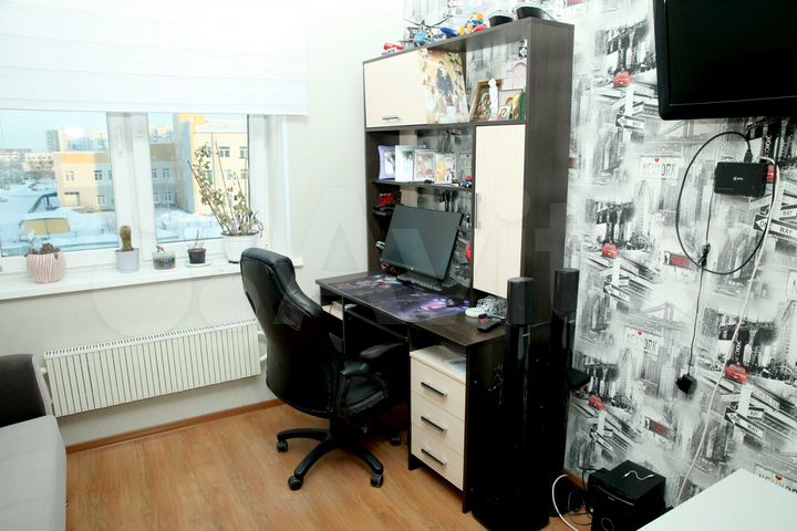 2-к. квартира, 54 м², 5/10 эт.