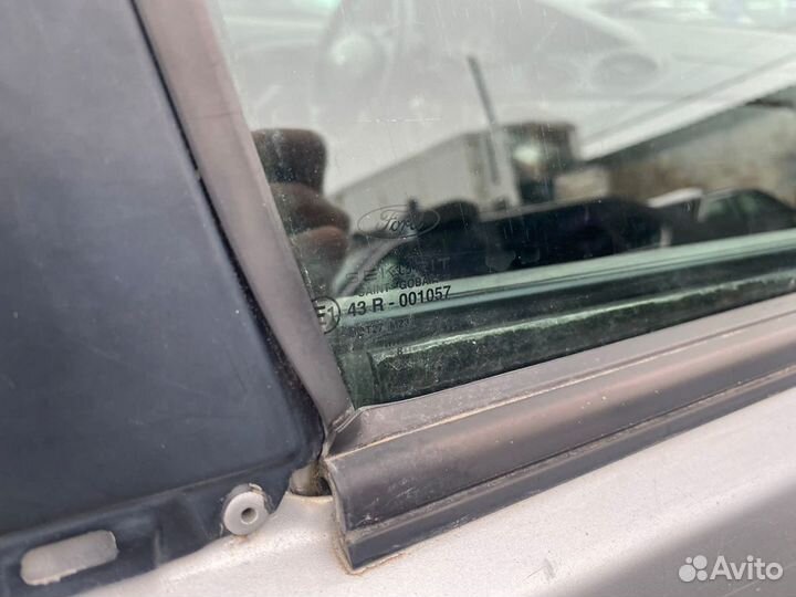 Стекла дверей Ford focus 1 универсал