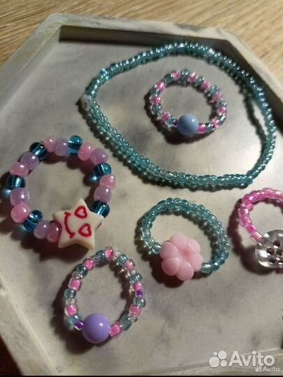 Браслеты из бисера ручной работы