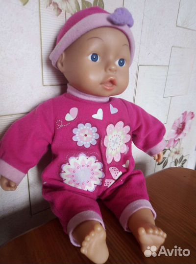 Кукла со звуками