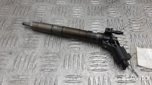 Форсунка дизельная volkswagen touareg 7L (7NT10AL03)