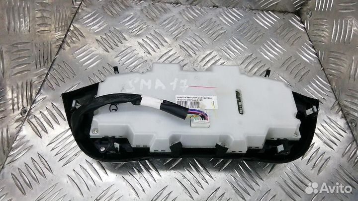 Блок управления климатической установкой Nissan Ju